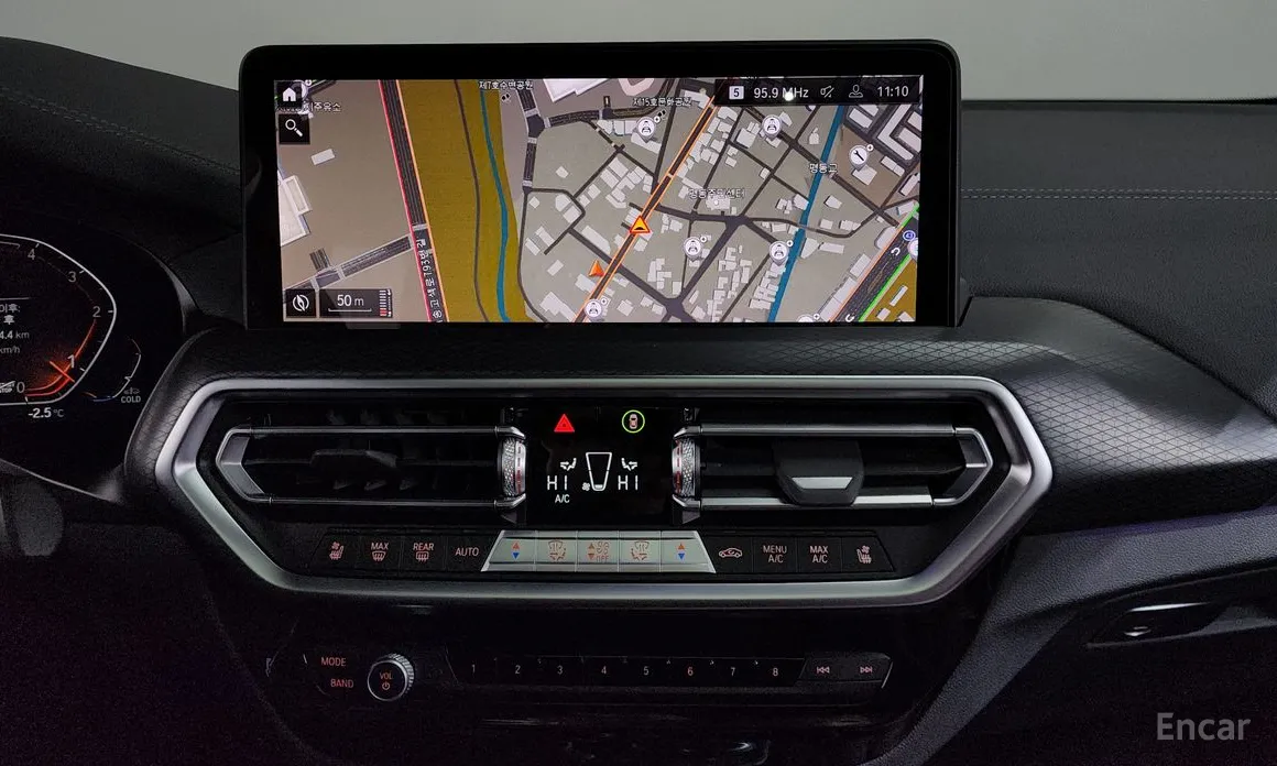 Фото 14 - BMW X4