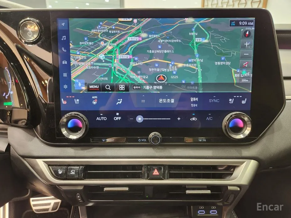 Фото 12 - Lexus RX