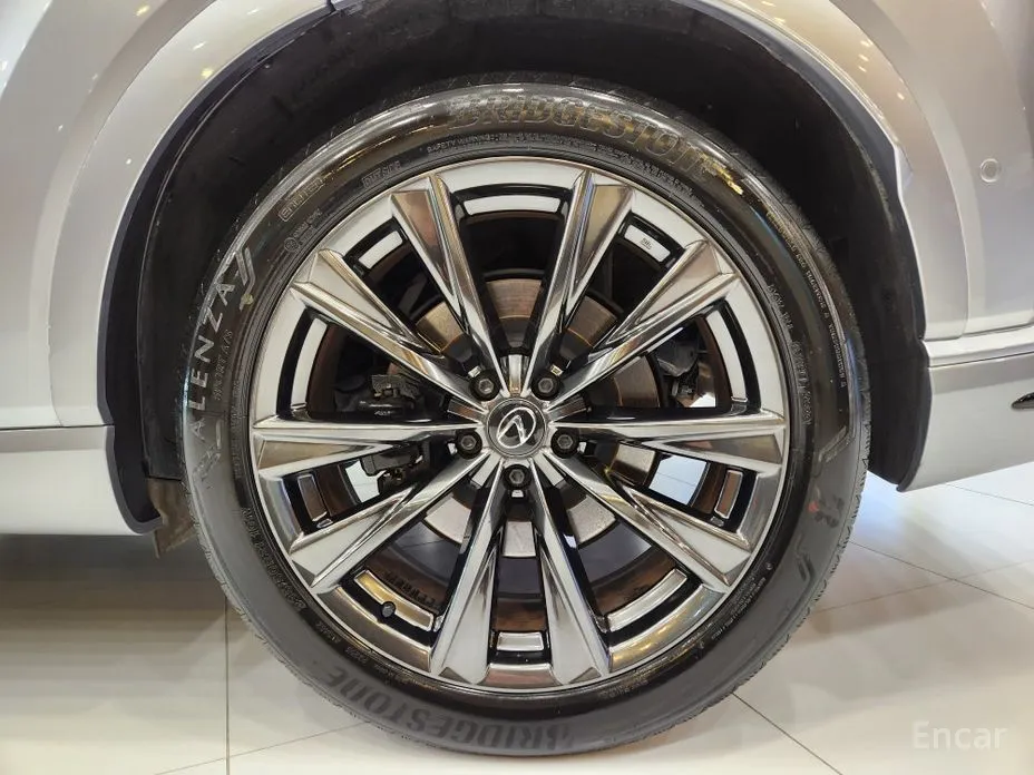 Фото 6 - Lexus RX