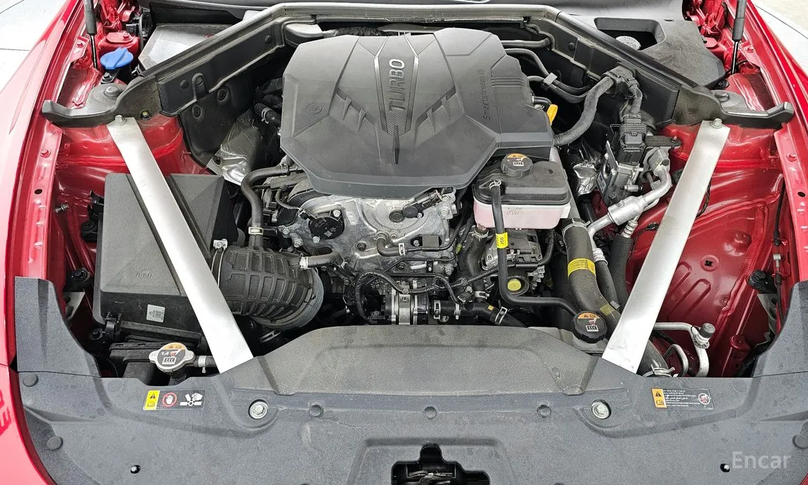 Фото 6 - Kia Stinger