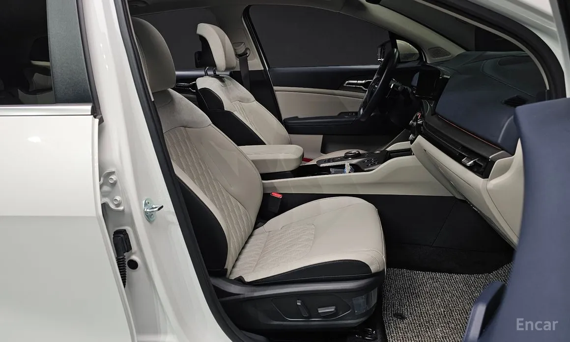 Фото 10 - Kia Sportage