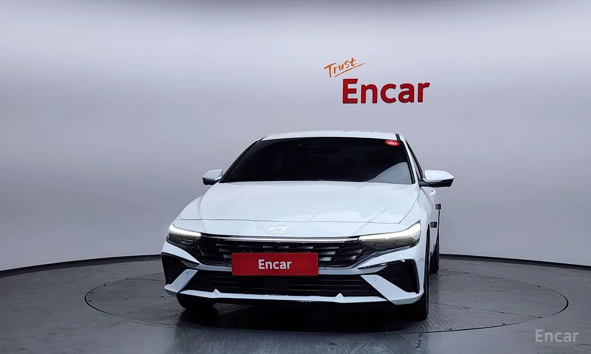 Фото 3 - Hyundai Avante