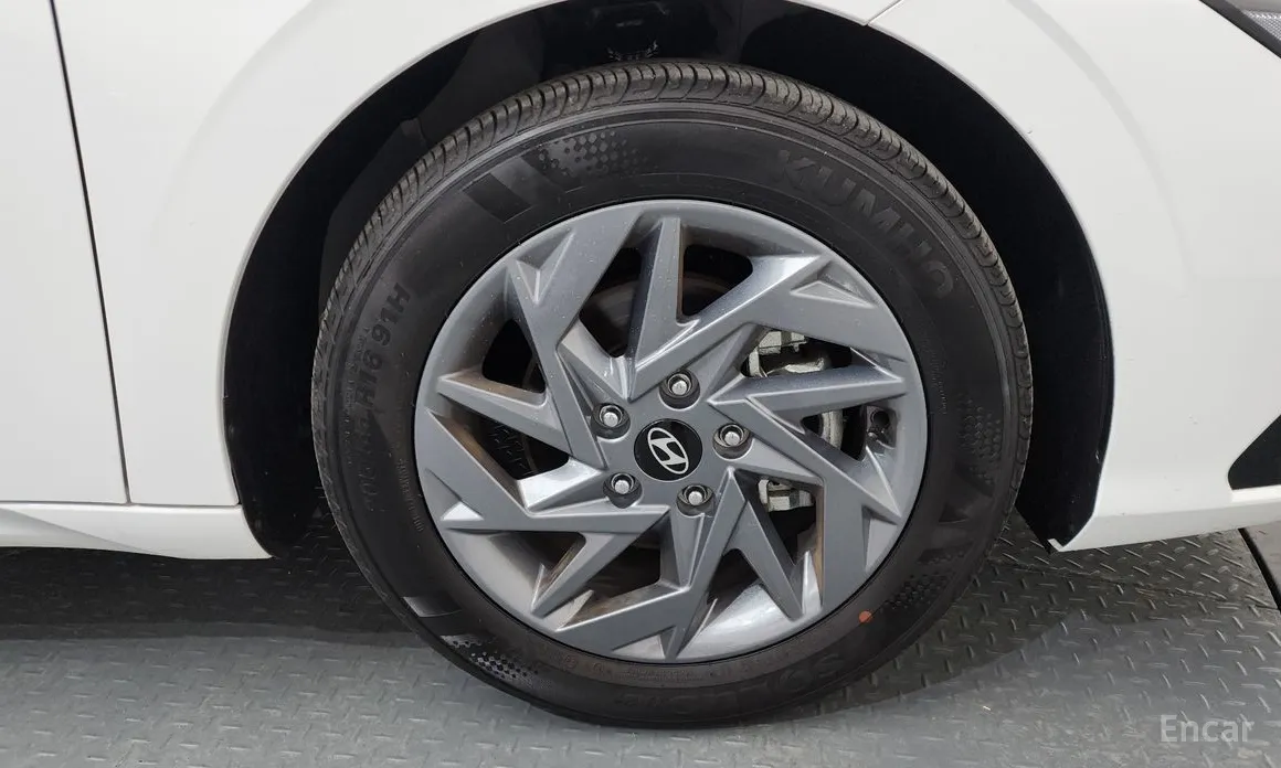 Фото 5 - Hyundai Avante