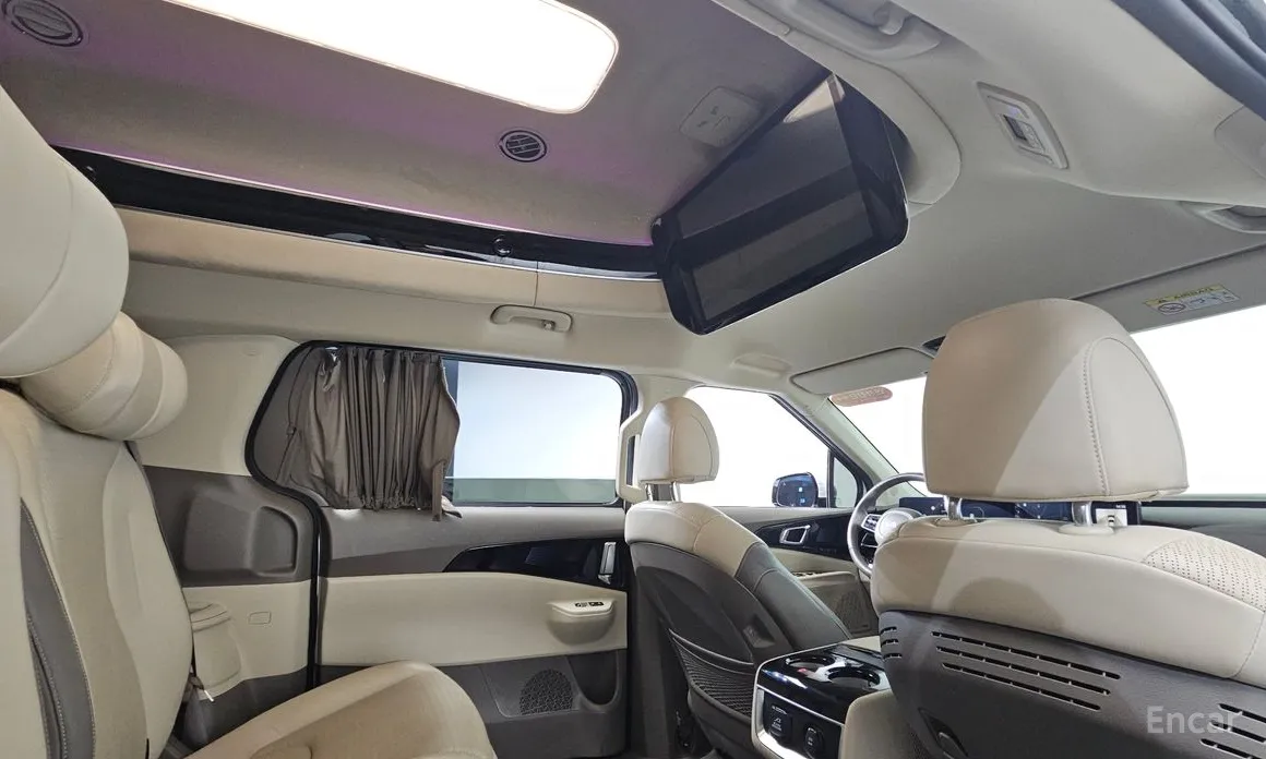 Фото 19 - Kia Carnival