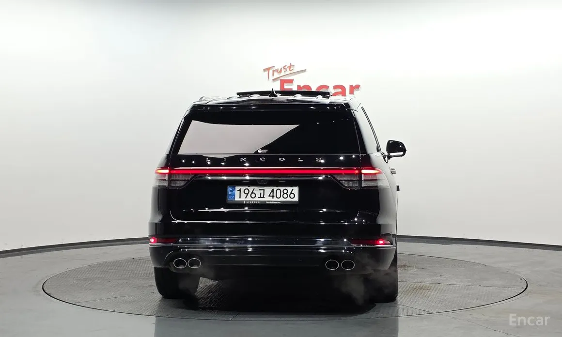 Фото 4 - Lincoln Aviator