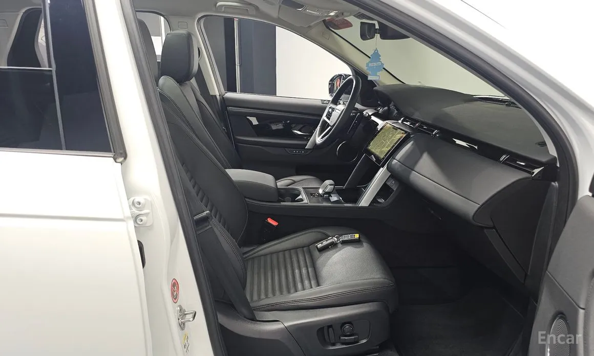 Фото 11 - Land Rover Discovery Sport