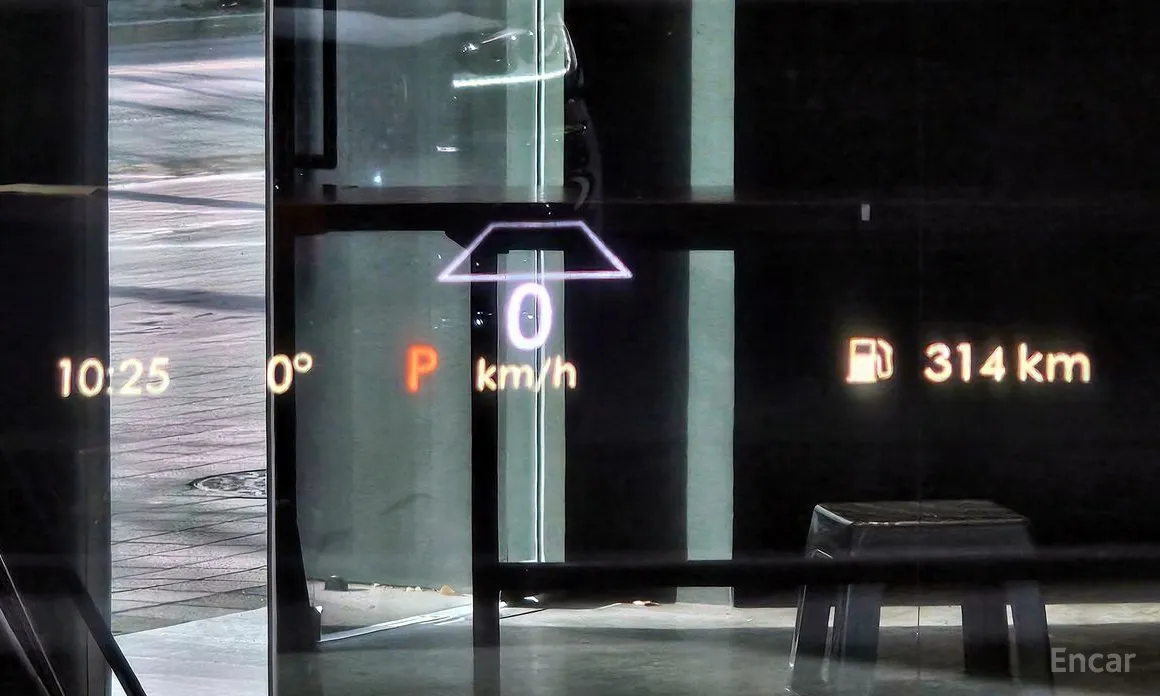 Фото 20 - Lincoln Aviator