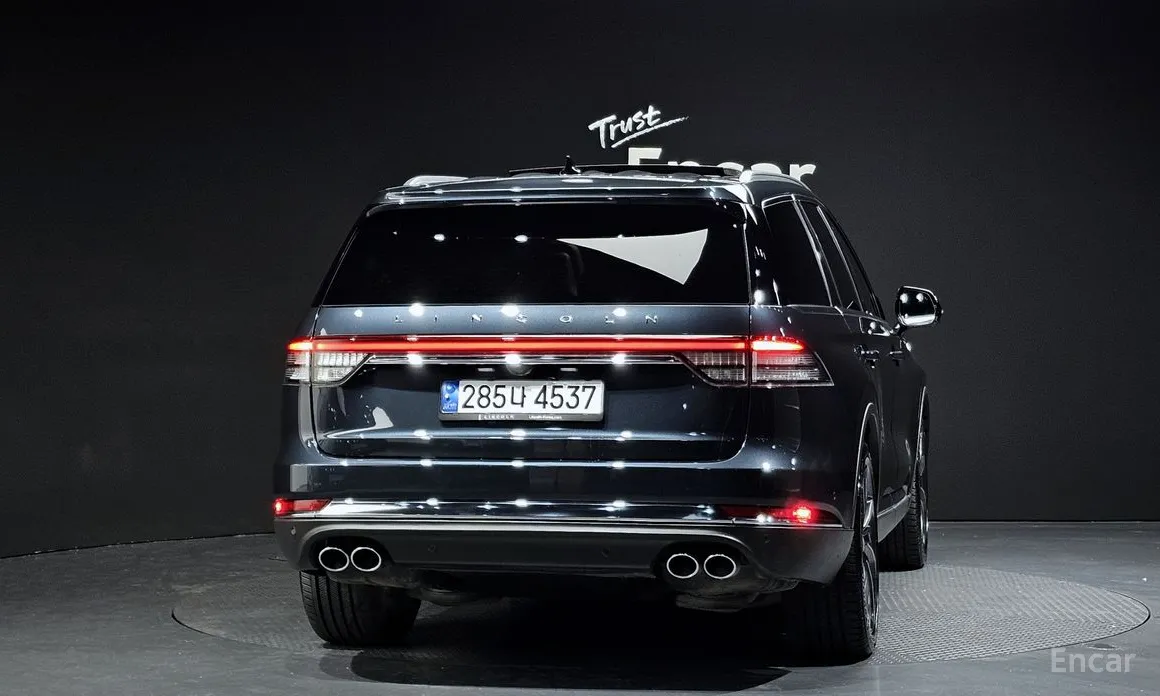 Фото 4 - Lincoln Aviator