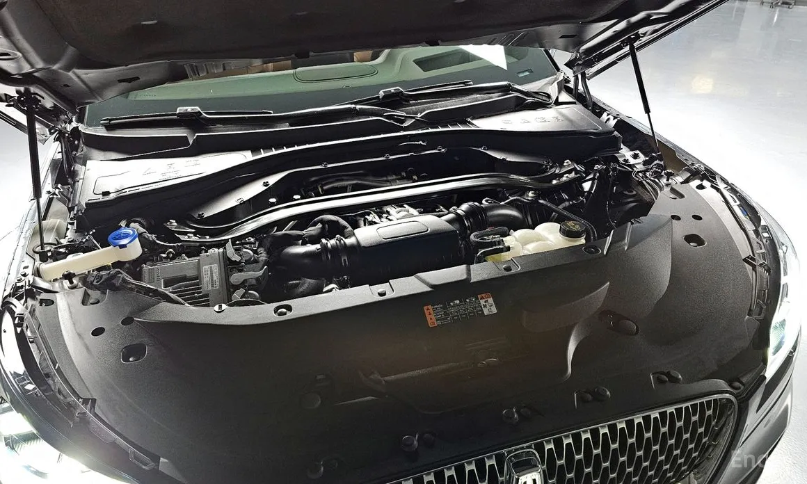 Фото 6 - Lincoln Aviator