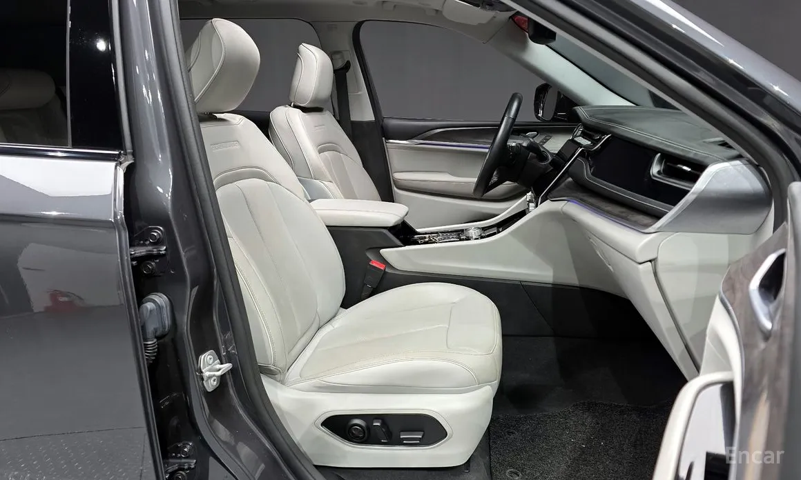 Фото 11 - Jeep Cherokee