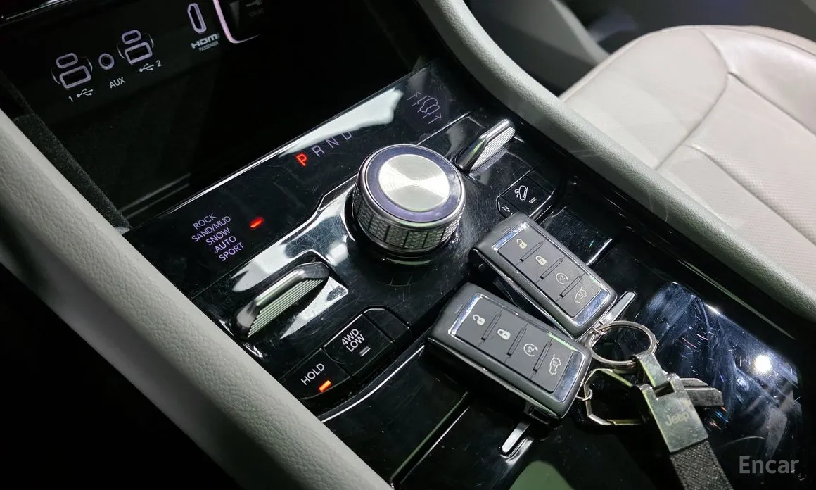 Фото 9 - Jeep Cherokee