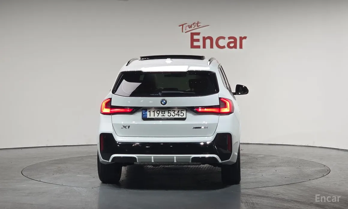 Фото 4 - BMW X1