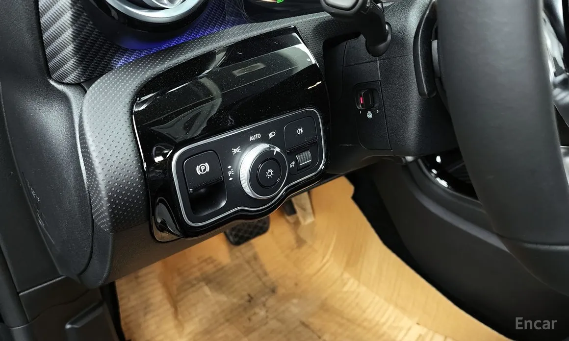 Фото 17 - Mercedes-Benz A-Class