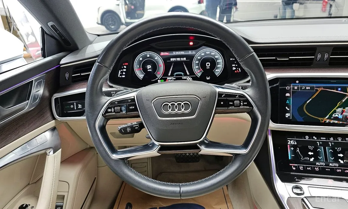 Фото 13 - Audi A7