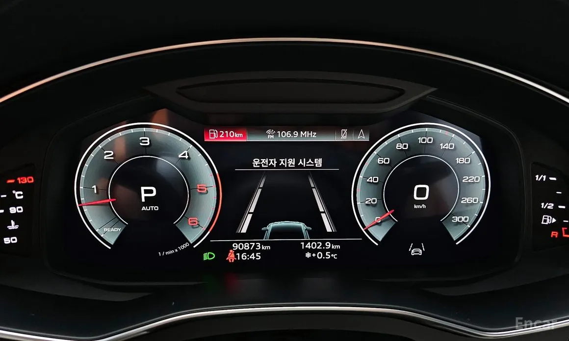 Фото 8 - Audi A7