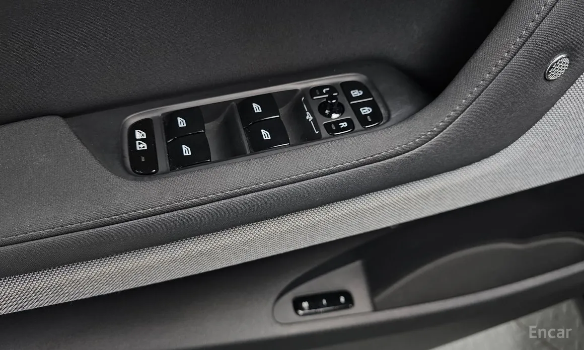 Фото 19 - Polestar 2