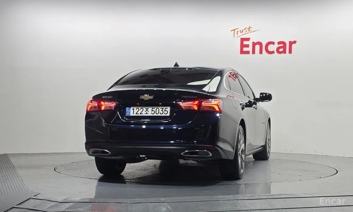 Фото 4 - Chevrolet Malibu