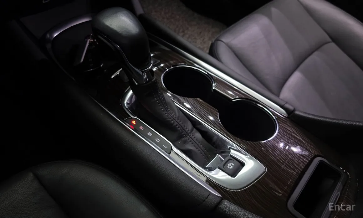 Фото 9 - Chevrolet Malibu