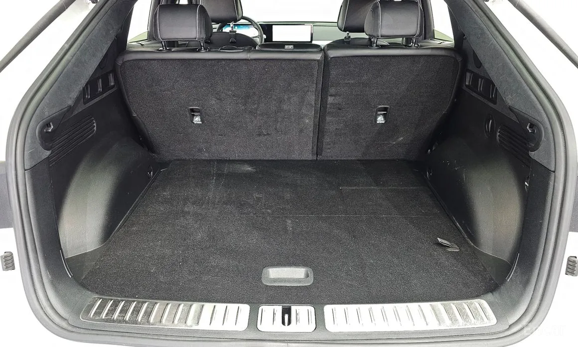 Фото 20 - Genesis GV60