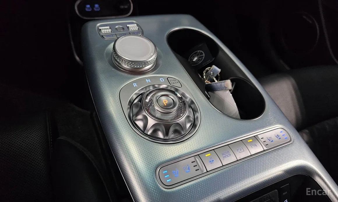 Фото 9 - Genesis GV60