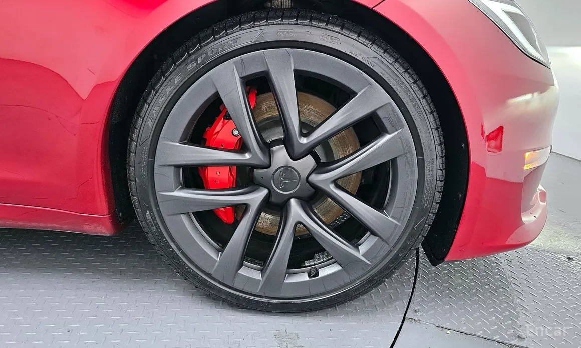 Фото 5 - Tesla Model S