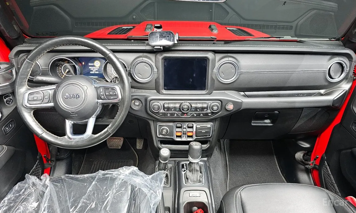 Фото 7 - Jeep Wrangler