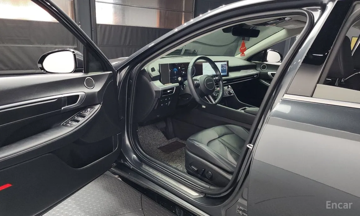 Фото 10 - Hyundai Sonata