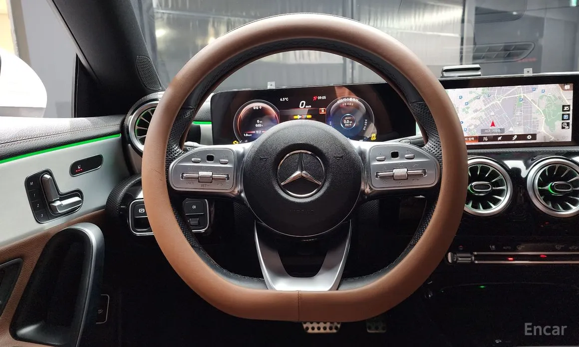 Фото 13 - Mercedes-Benz CLA-Class