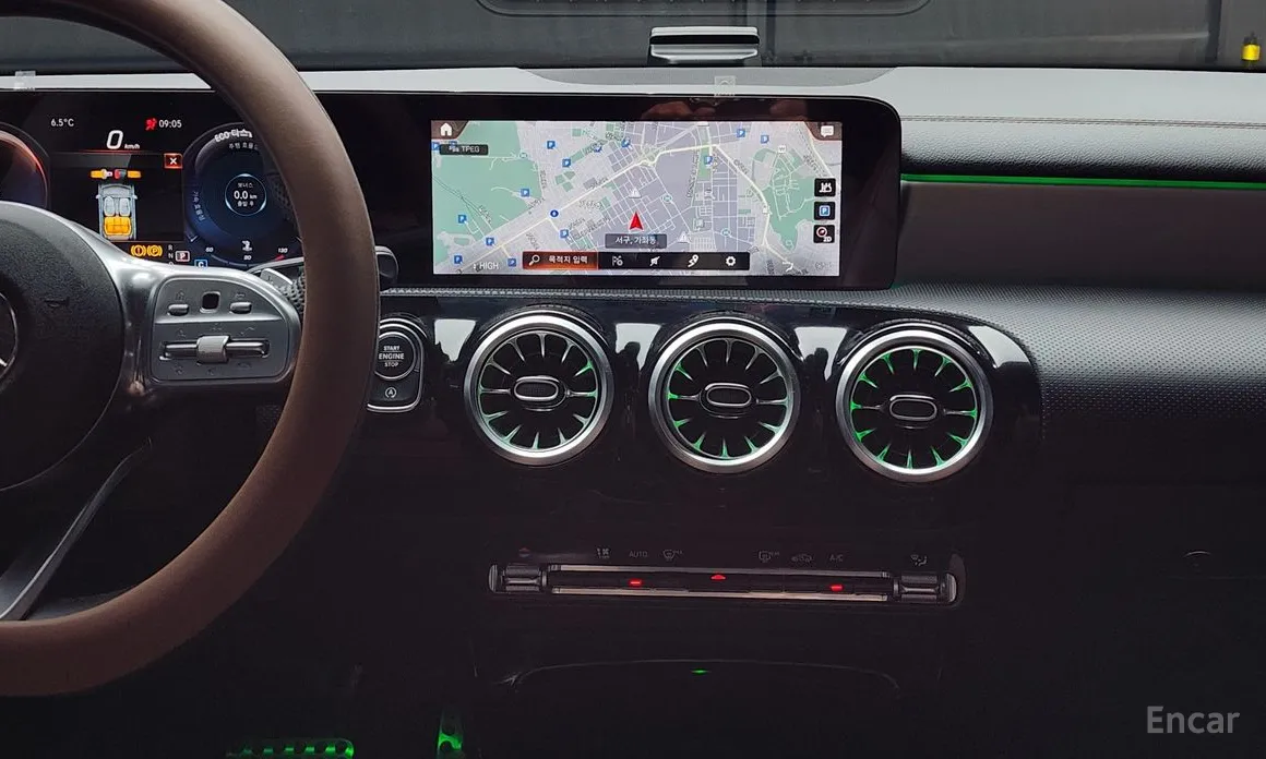 Фото 14 - Mercedes-Benz CLA-Class