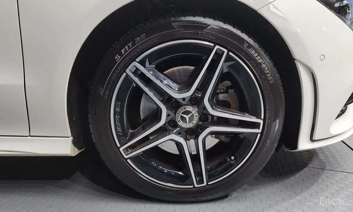 Фото 5 - Mercedes-Benz CLA-Class