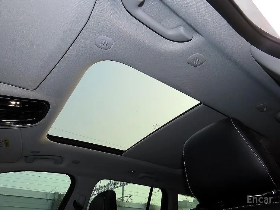 Фото 17 - Jeep Cherokee