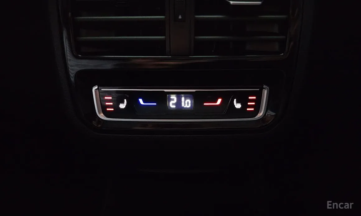 Фото 19 - Volkswagen Passat