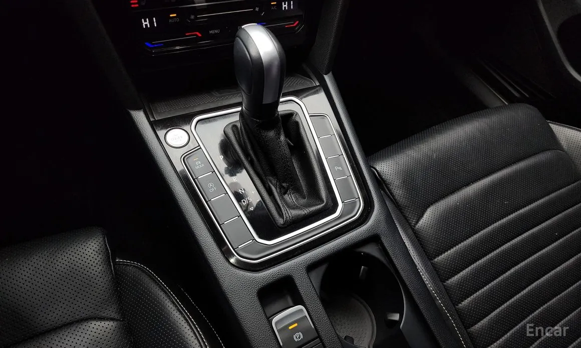 Фото 9 - Volkswagen Passat