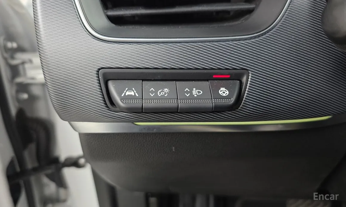 Фото 17 - Renault XM3