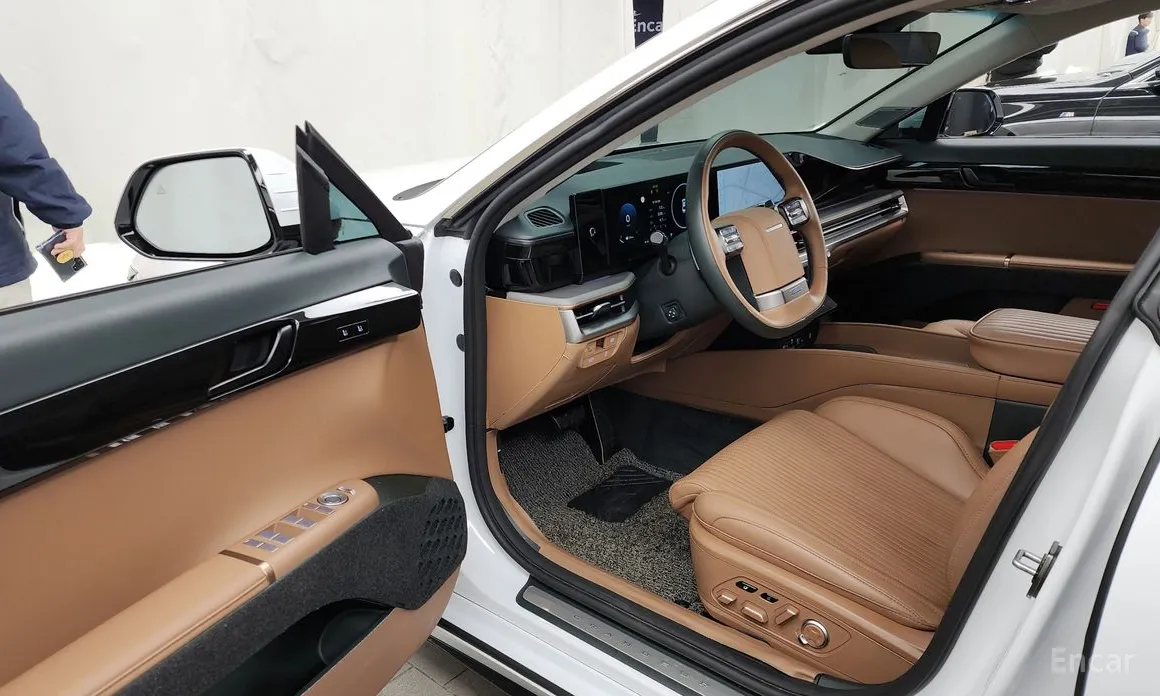 Фото 10 - Hyundai Grandeur