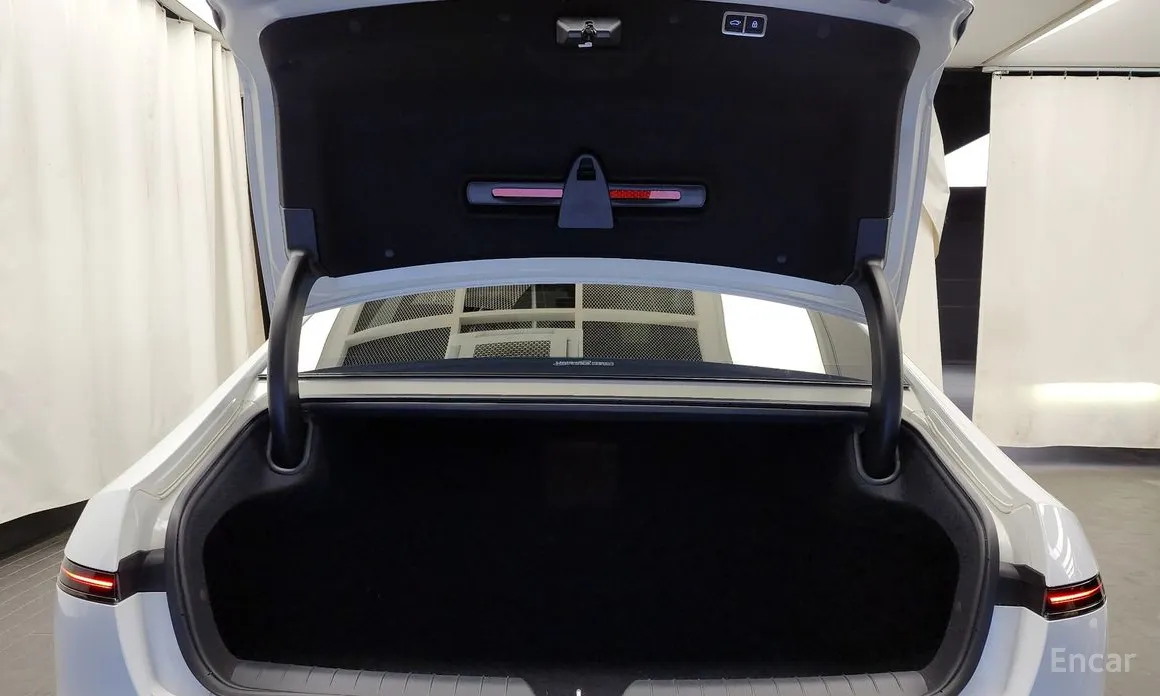 Фото 20 - Hyundai Grandeur