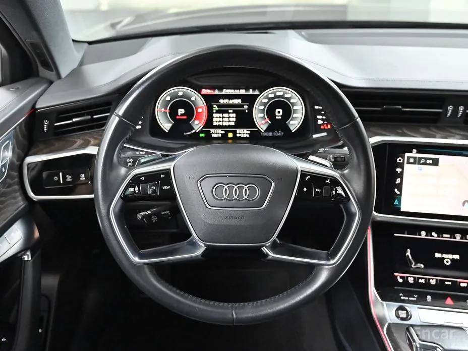 Фото 13 - Audi A6