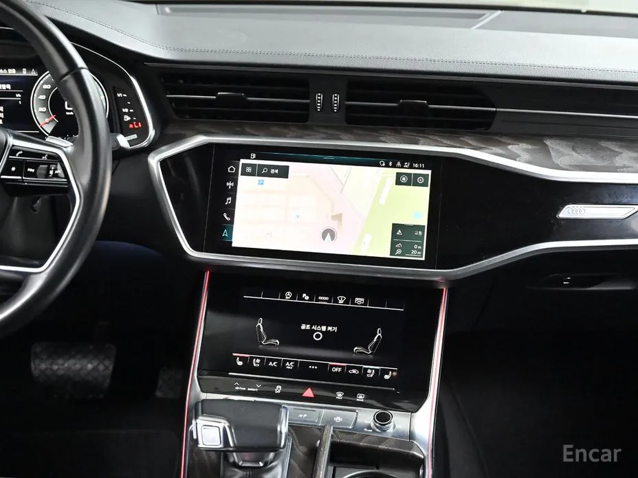 Фото 14 - Audi A6