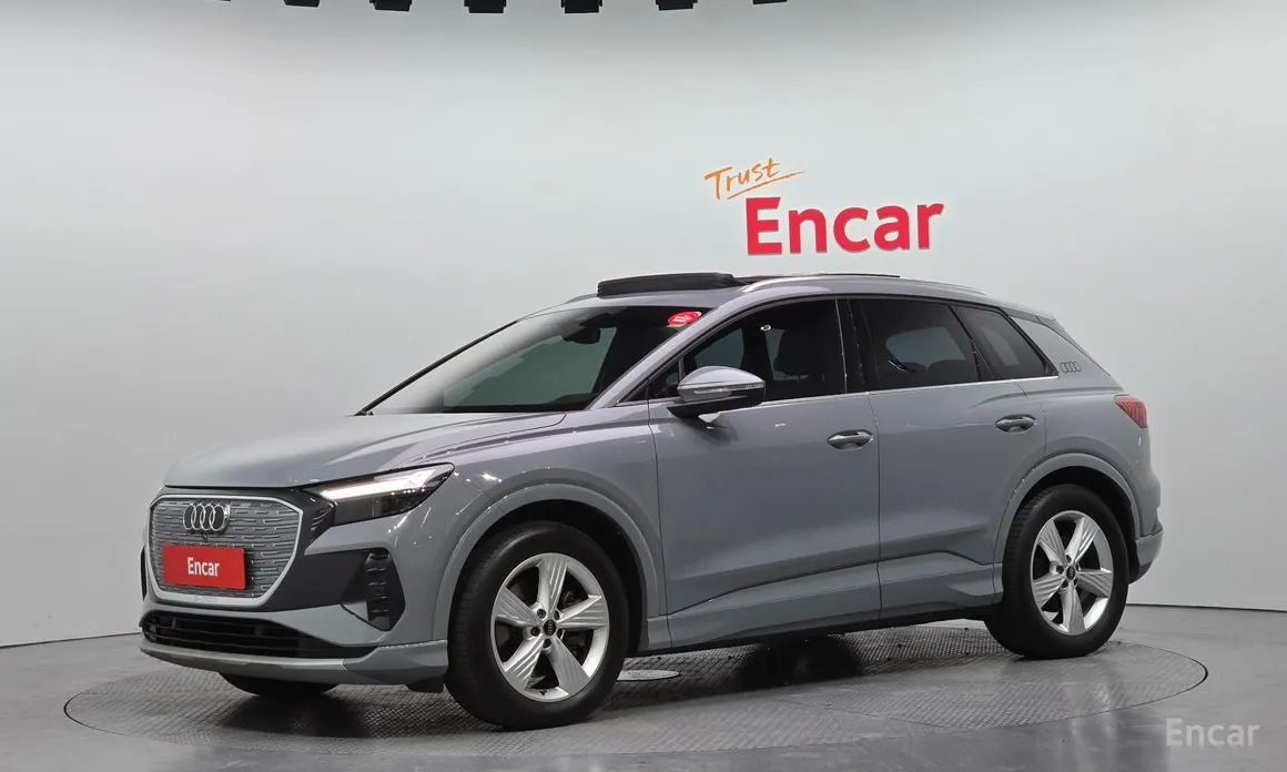 Фото 1 - Audi Q4 e-tron