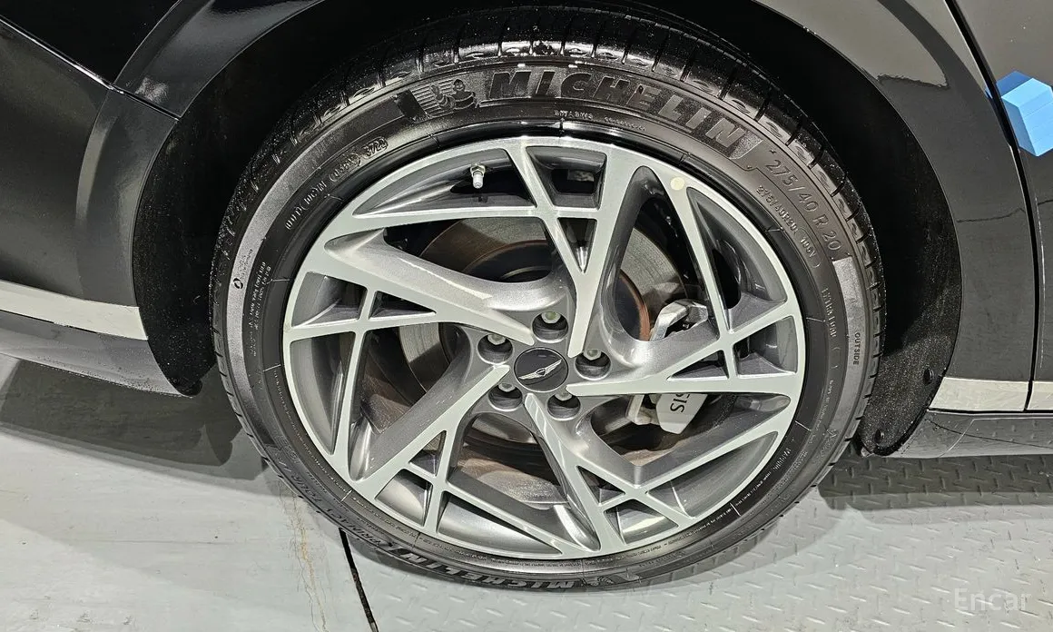 Фото 5 - Genesis G90