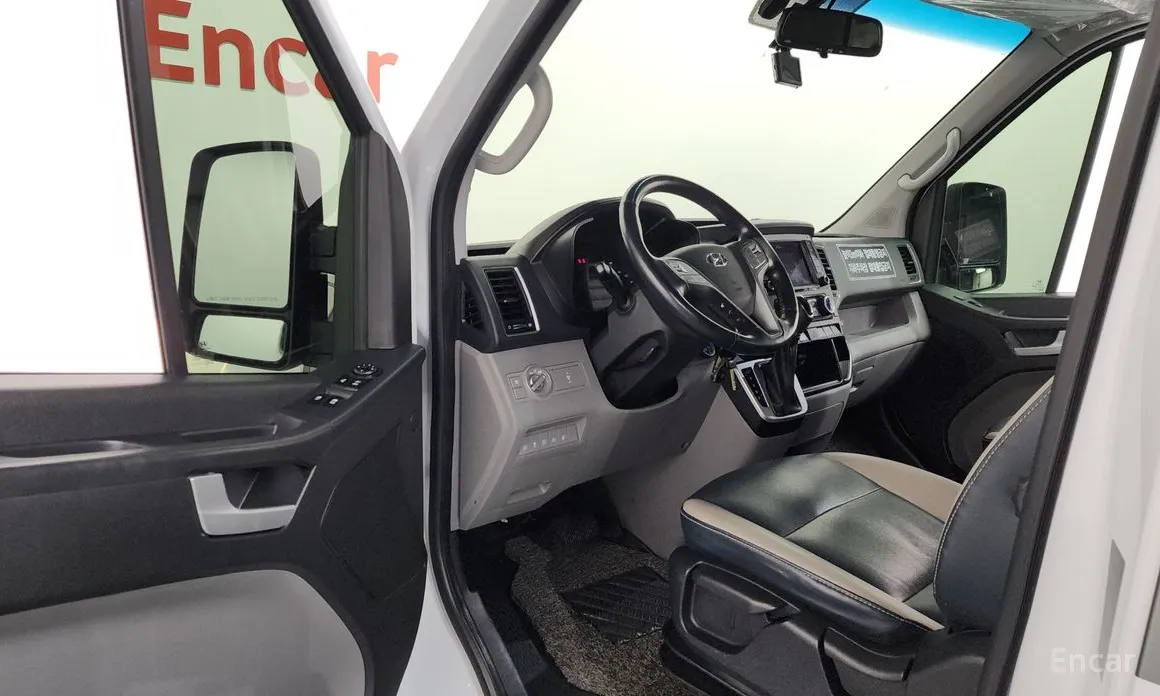 Фото 10 - Hyundai Solati