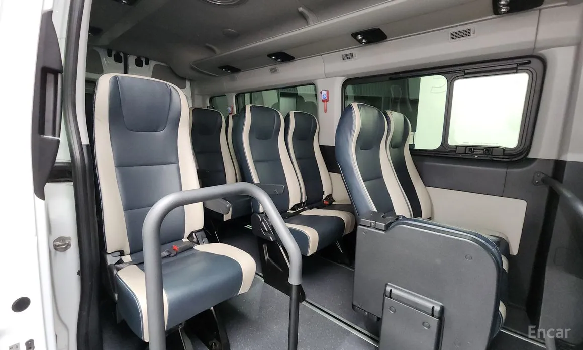 Фото 12 - Hyundai Solati