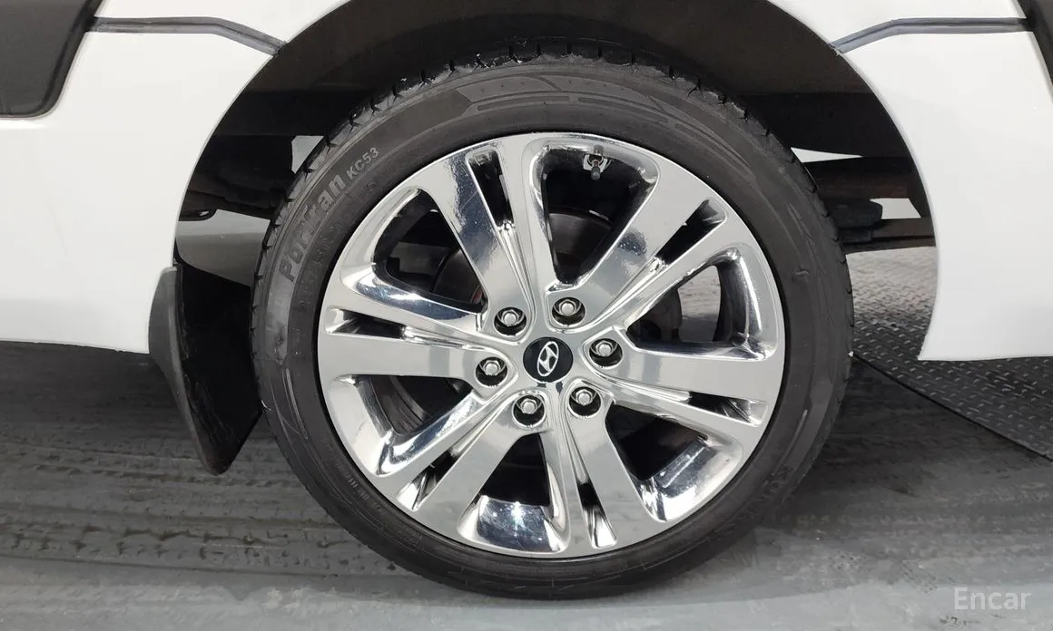 Фото 5 - Hyundai Solati