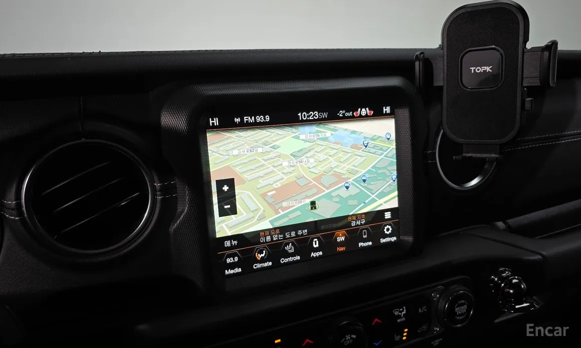 Фото 15 - Jeep Wrangler