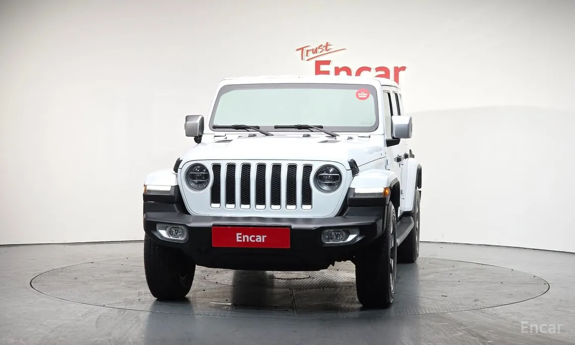 Фото 3 - Jeep Wrangler