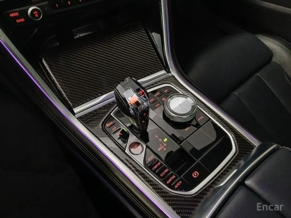 Фото 15 - BMW 8 Series