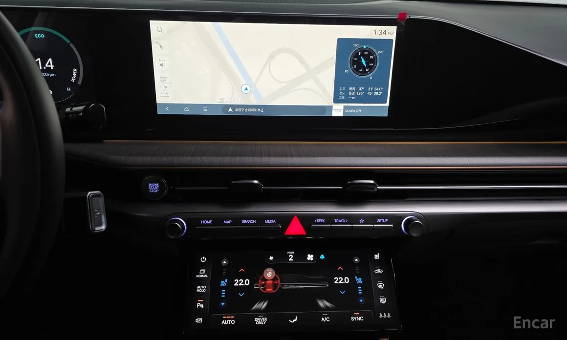 Фото 14 - Hyundai Grandeur