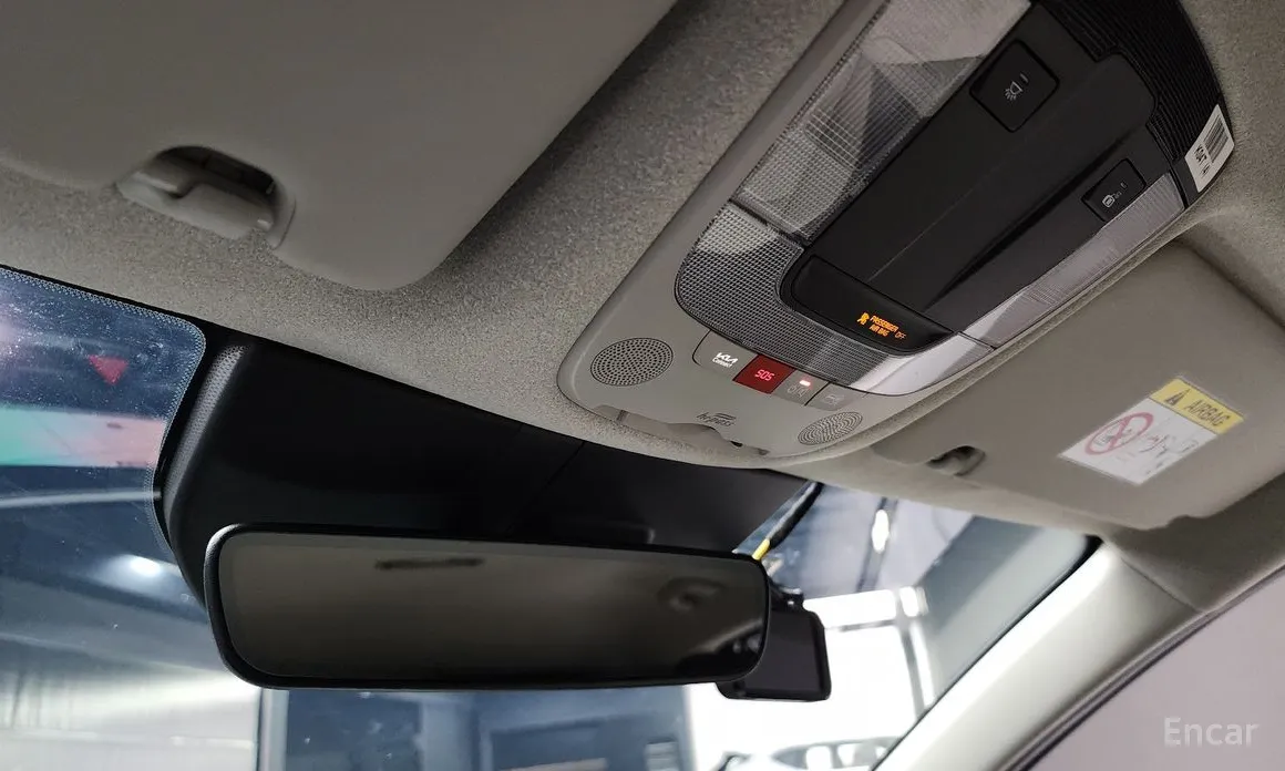 Фото 17 - Kia Niro