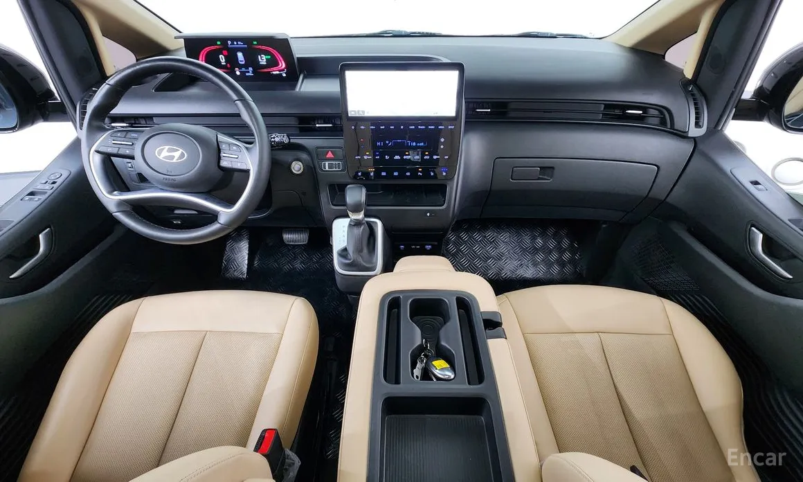 Фото 7 - Hyundai Staria