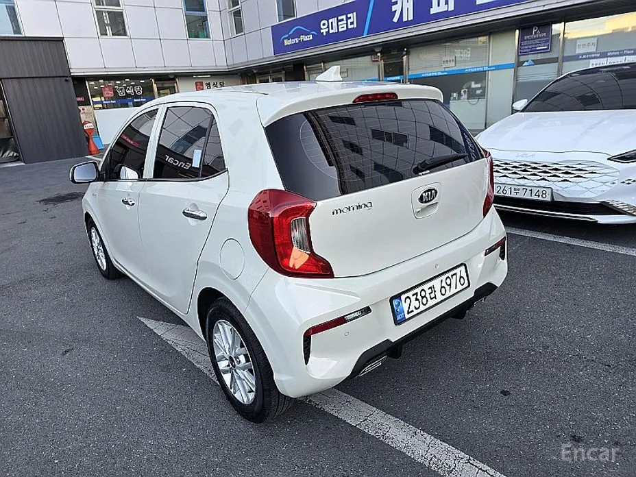 Фото 4 - Kia Morning